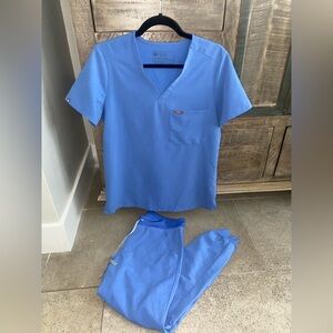 FIGS Ciel Blue Scrub Set